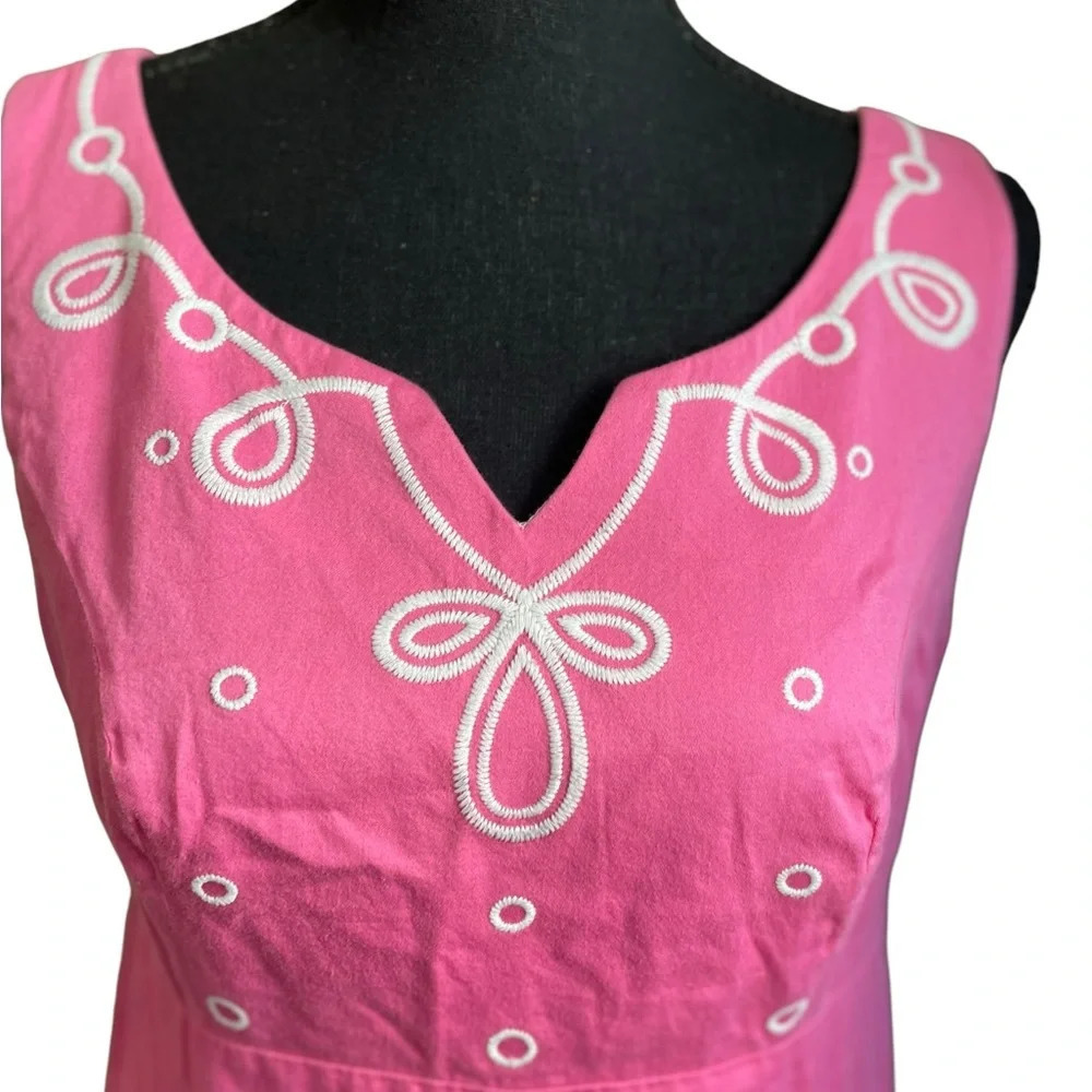 Lilly Pultizer Pink and White Sleeveless Dress. Size: 8 - Picture 2 of 9